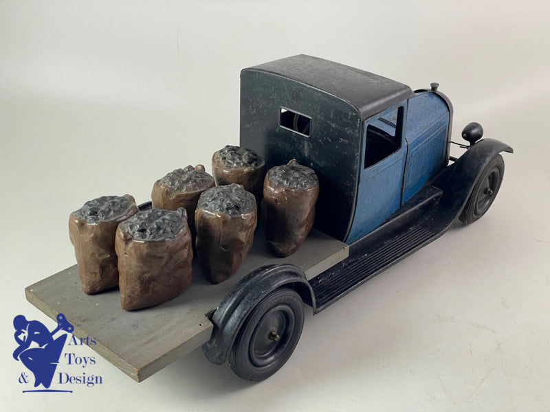 Antique toys Citroen Ref 63 C4 Truck 2 ° Type 1/10 ° around 1930