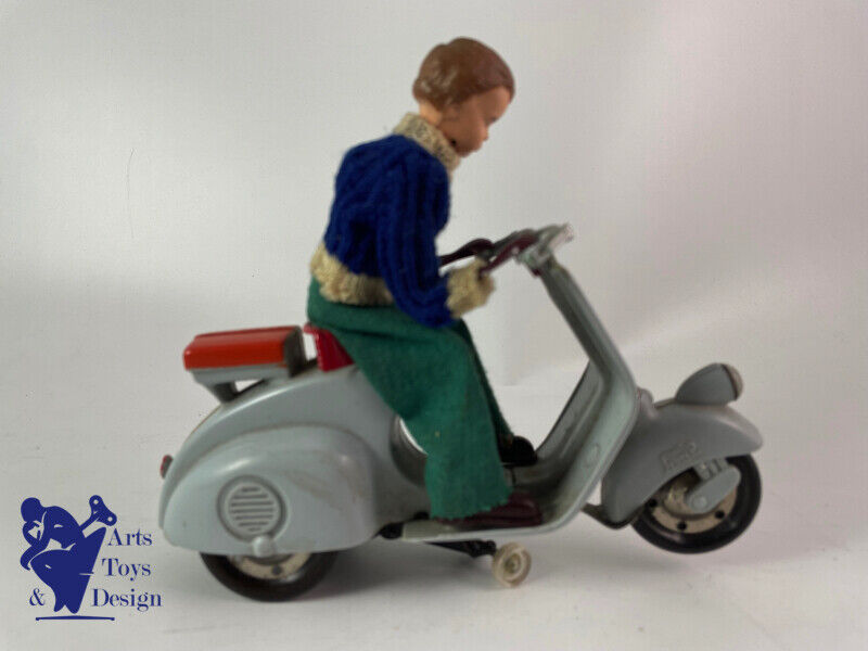 Antique toy paya rare scooter vespa clockwork l.16 cm c.1950