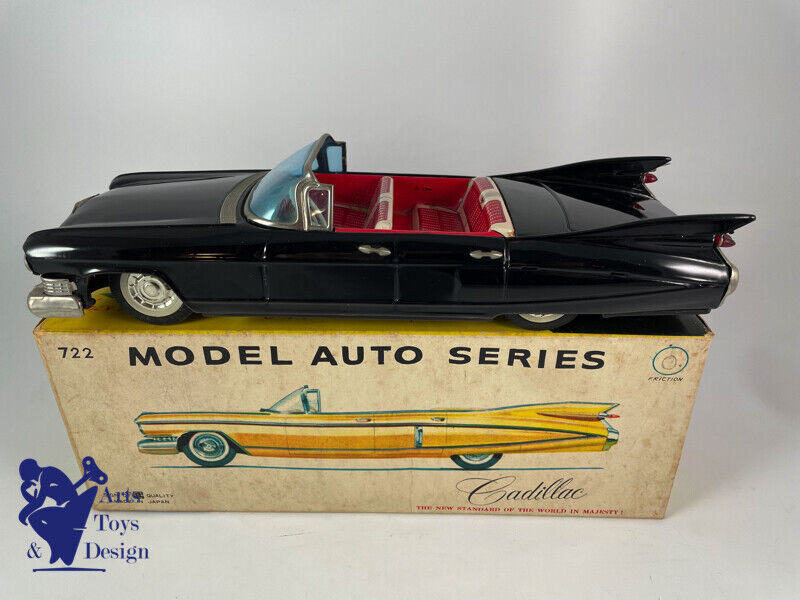 Antique toy Bandai Cadillac Convertible 60 'Model Auto Series Tin friction 30cm