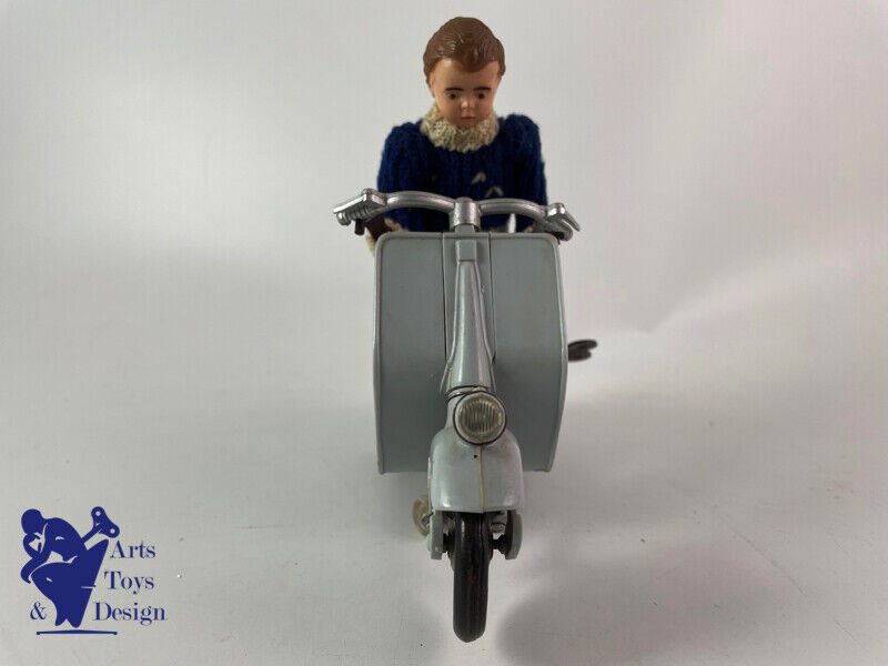 Antique toy paya rare scooter vespa clockwork l.16 cm c.1950