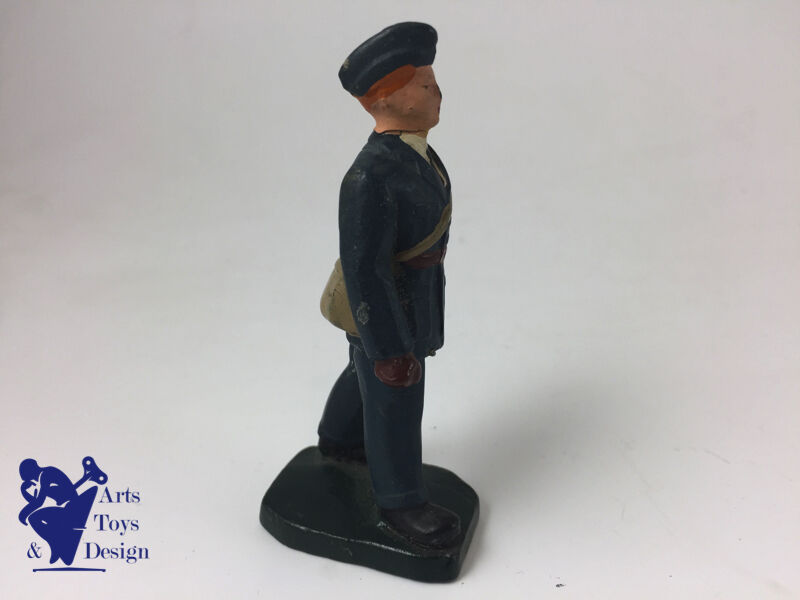 JRD figure France circa 1935 Aviator soldier H 8.5cm