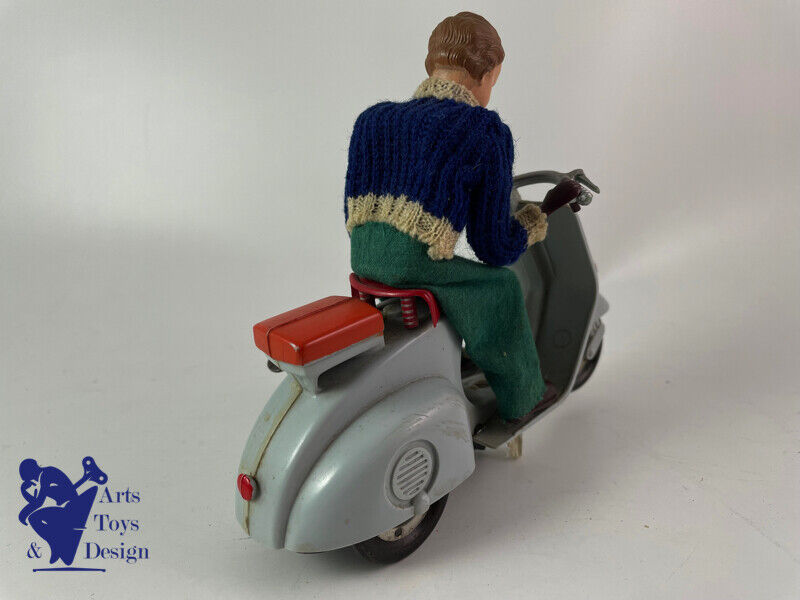 Antique toy paya rare scooter vespa clockwork l.16 cm c.1950