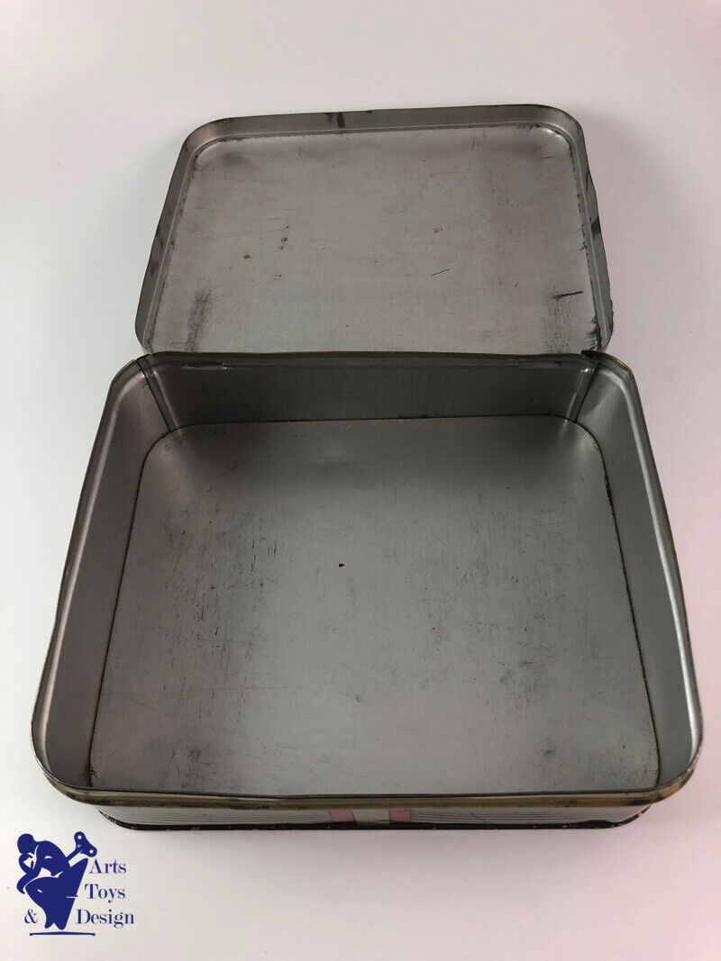 Antique tin biscuits box Company General Transatlantic Normandy 1935