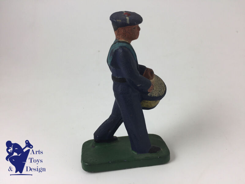 JRD Figure France circa 1935 Soldier Sailor Walking with drum H 9.5cm