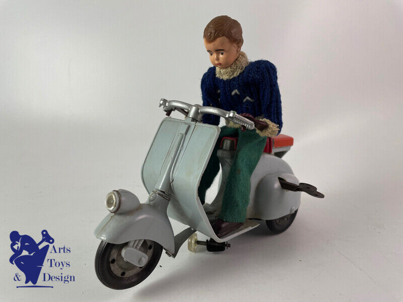 Antique toy paya rare scooter vespa clockwork l.16 cm c.1950