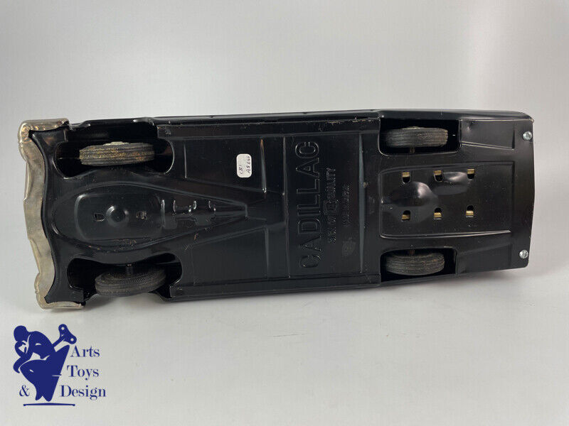 Antique toy Bandai Cadillac Convertible 60 'Model Auto Series Tin friction 30cm