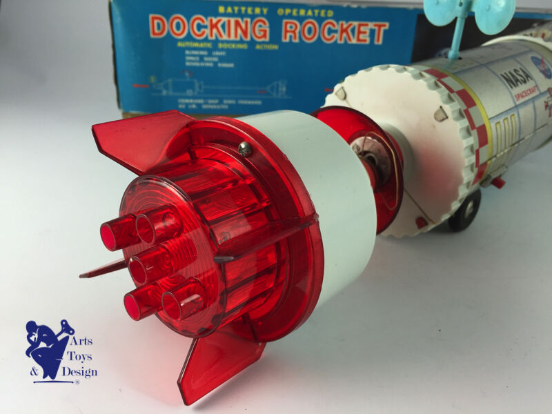 Daiya Space Toy Docking Rocket Made in Japan Battery Op L 42cm