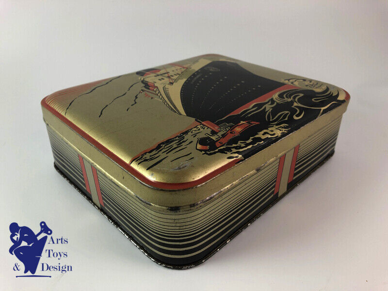 Antique tin biscuits box Company General Transatlantic Normandy 1935