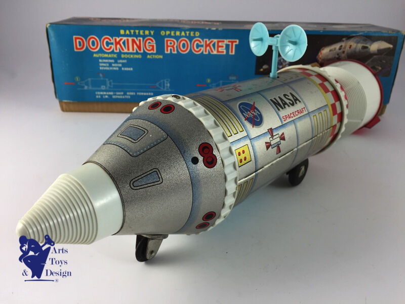 Daiya Space Toy Docking Rocket Made in Japan Battery Op L 42cm