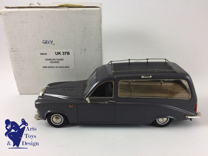 1/43 Mini Marque 43 mm43 Daimler DS420 HEARSE 1968 Gray Corbillard