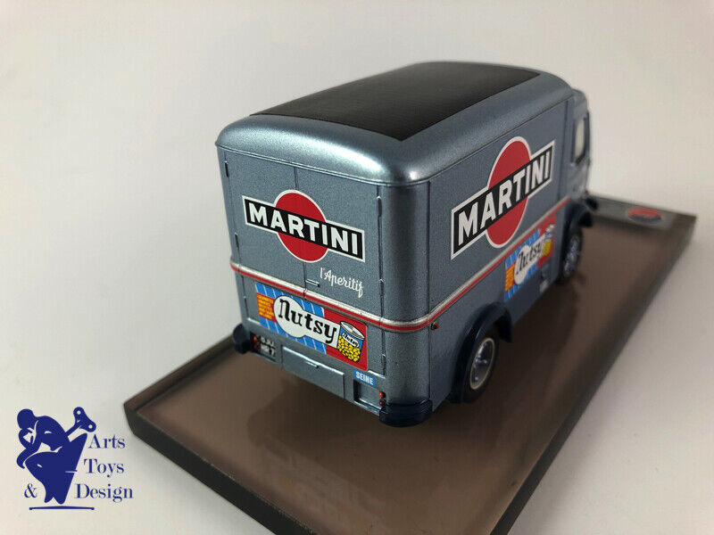 1/43 AMR Factory Built Renault 1000kg Martini n ° 44