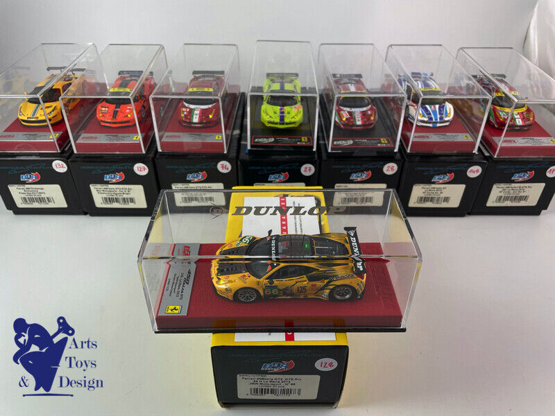 1/43 BBR Ferrari 458 Italia GT2 Le Mans 2013 JMW Motorsport N ° 66 N12/20 Dunlop