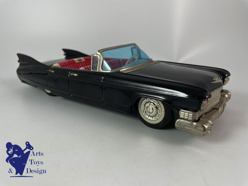 Antique toy Bandai Cadillac Convertible 60 'Model Auto Series Tin friction 30cm
