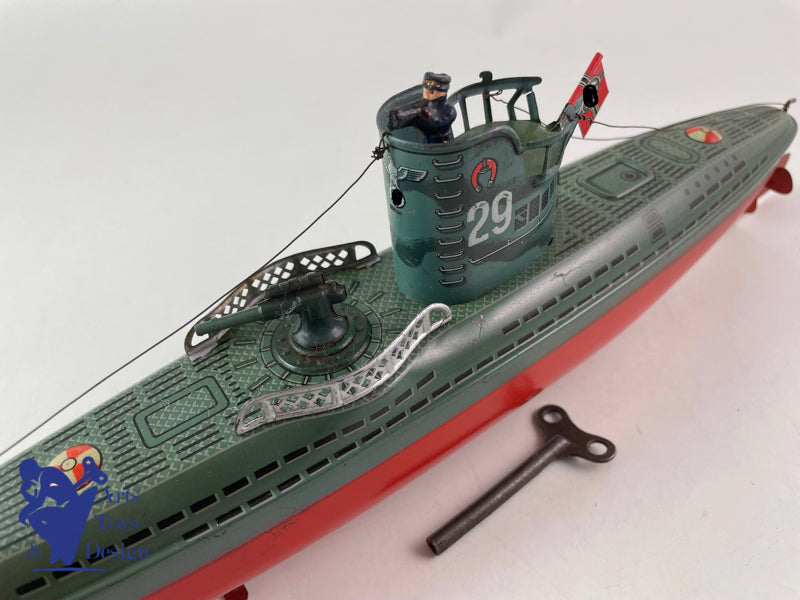 Antique toys Arnold Ref 2005 Submarine U Boat Clockwork Circa 1937