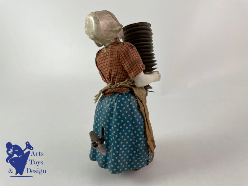 Antique toys Fernand Martin Vebe 260 Madelon from 1919 H 18CM