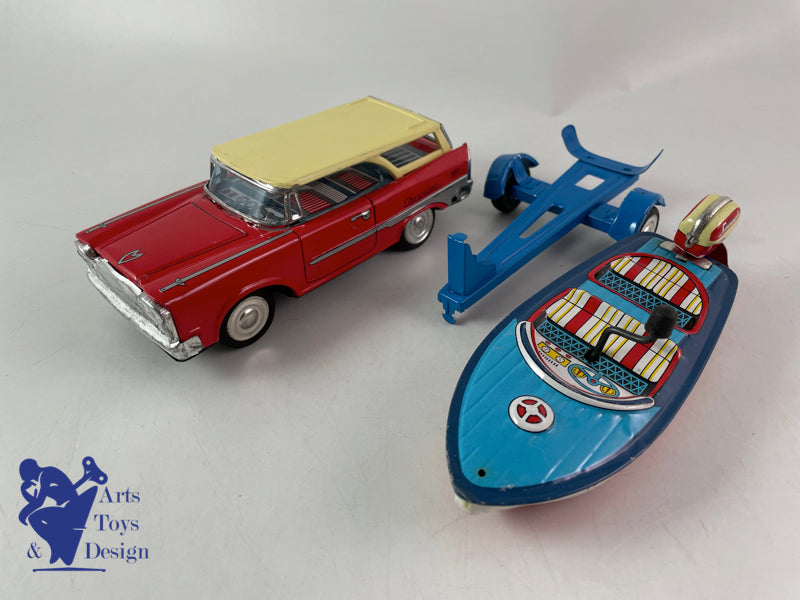 Antique toys Ichimura Japan Station Wagon with boat and trailer c.1960