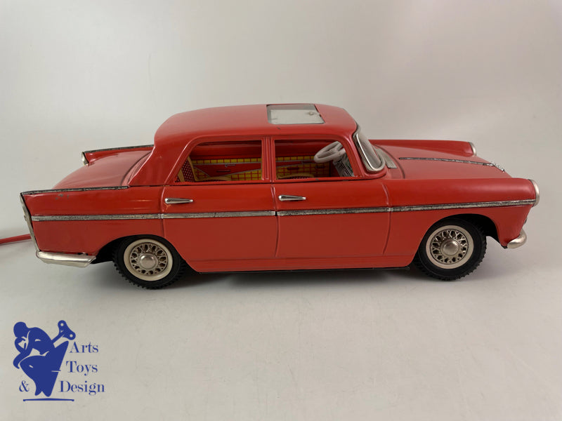 Antique toys Joustra Ref 2805 Peugeot 404 to Brick 30cm 1963