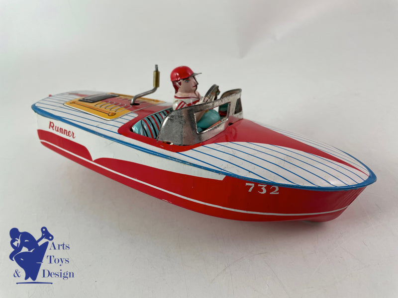 Antique toys Daiya Japan Runner Boat tin clockwork circa 1960