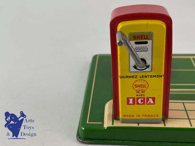 Wamoo Marseille gas station Shell with Jaguar XK circa 1950