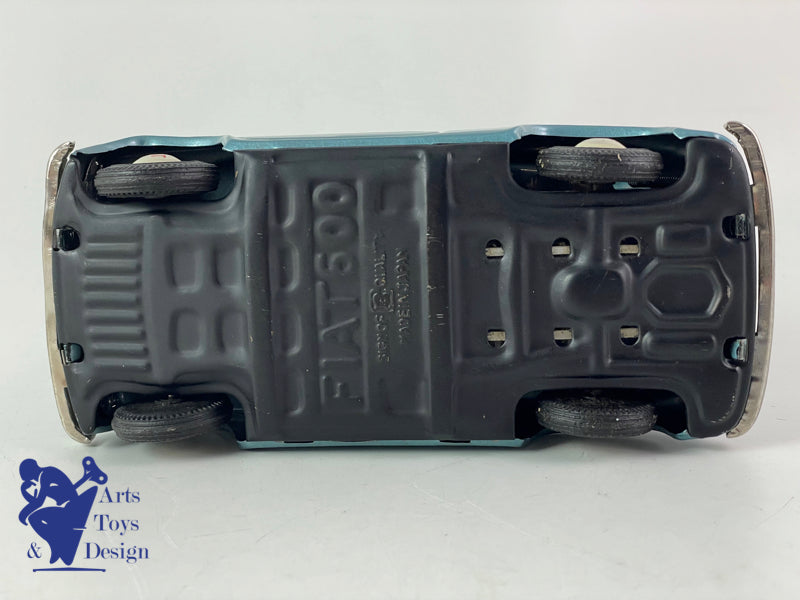 Bandai 743 Fiat 600 open roof blue friction circa 1960