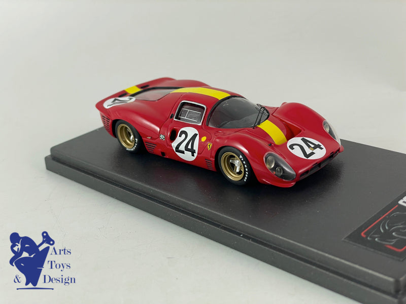 1/43 MG MODEL ITALIE FERRARI 330 P4 LE MANS 1967 N°24