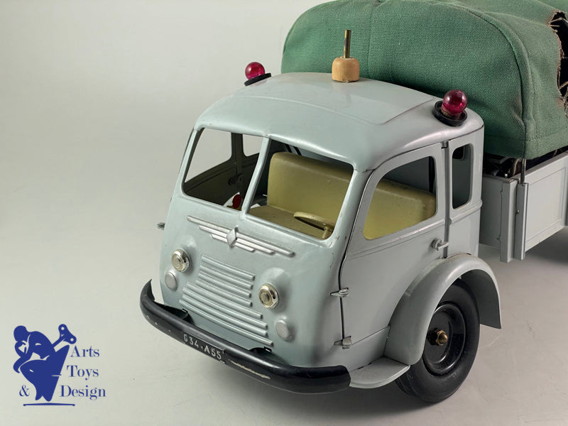 CIJ 6/58 Renault truck Electronic Louis Vuitton 1958