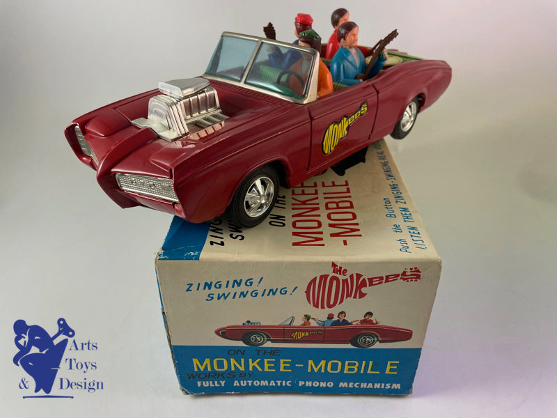 Antique toys ASC Aoshin Monkee Mobile Monkees Pontiac GTO Circa 1967 L 31cm