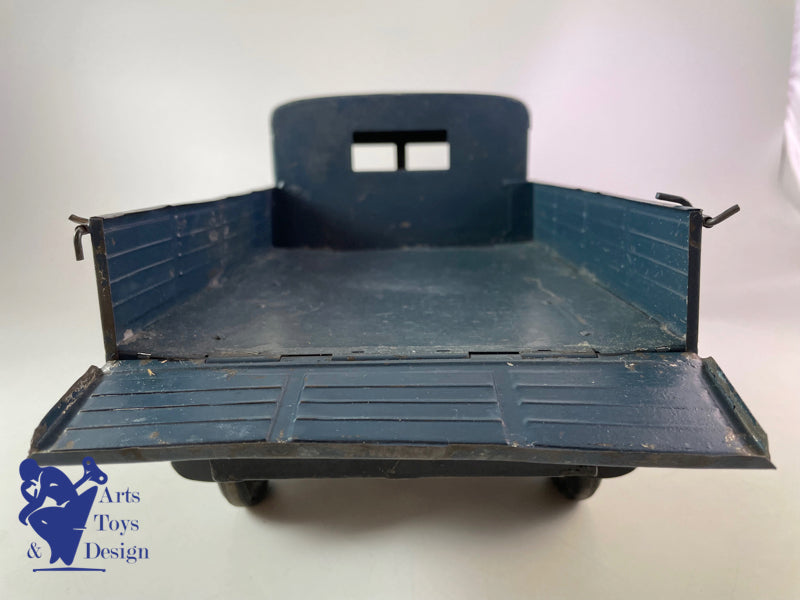 Antique toy CIJ 6/17 Renault dump truck 5t tin clockwork circa 1935