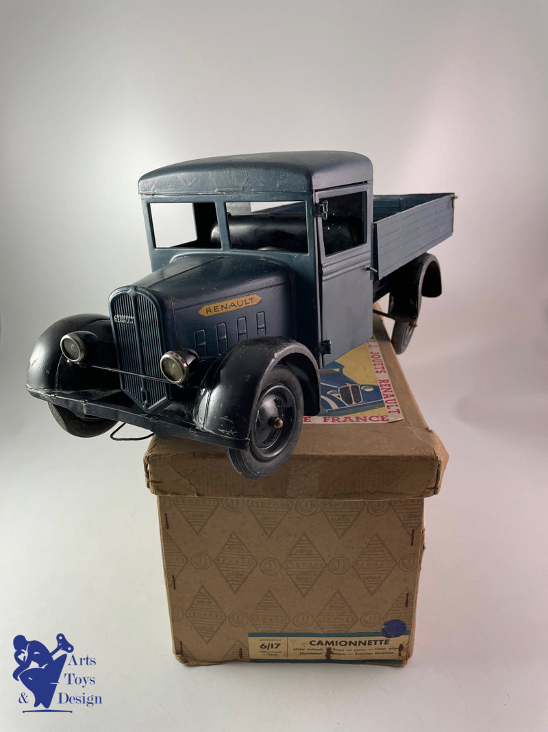 Antique toy CIJ 6/17 Renault dump truck 5t tin clockwork circa 1935