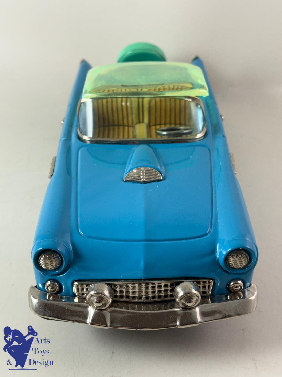 Antique toys TN ​​NOMURA JAPAN FORD THUNDERBIRD SPORTS CAR 1960 FRICTION 30CM