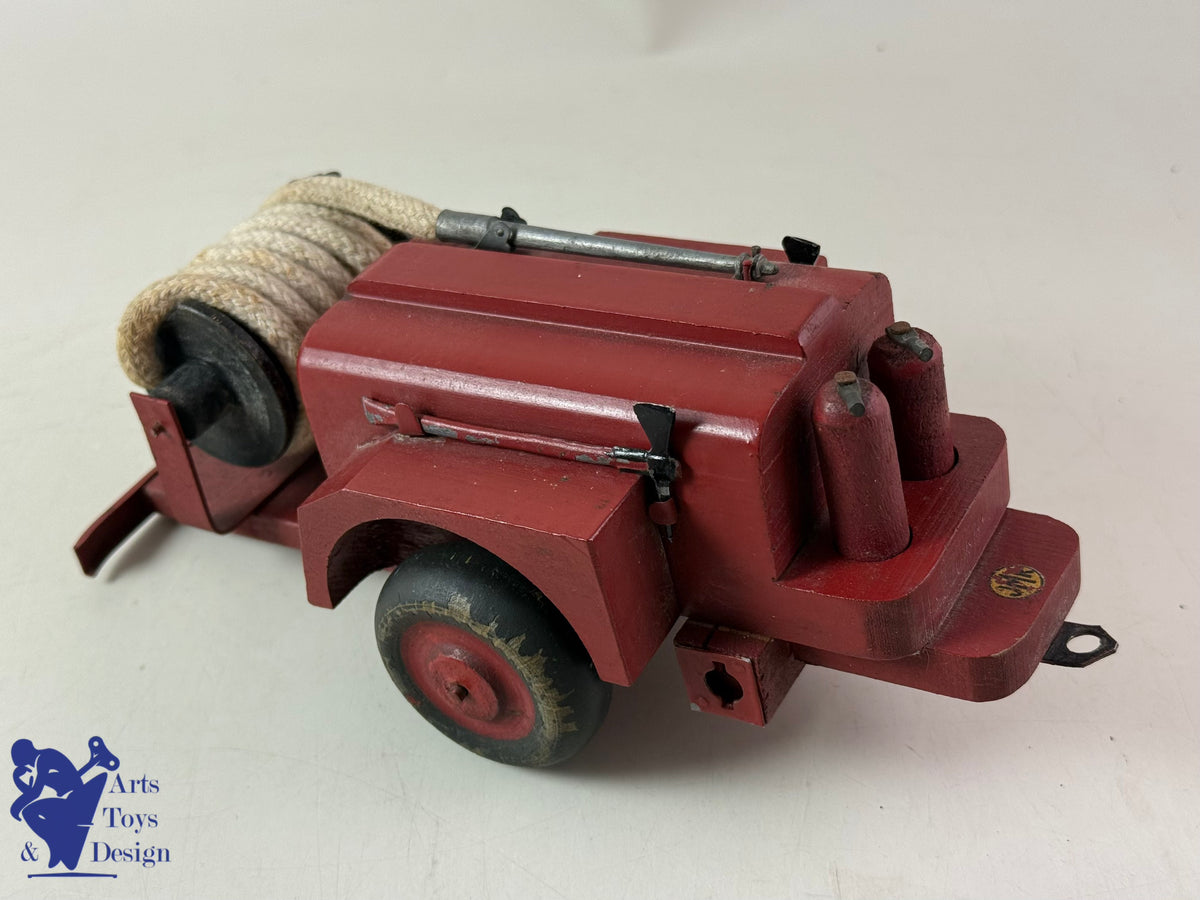 Antique toys JMR LORENZI RARE JEEP WOOD AND STEEL FIREFIGHTER WITH TRAILER L 43CM