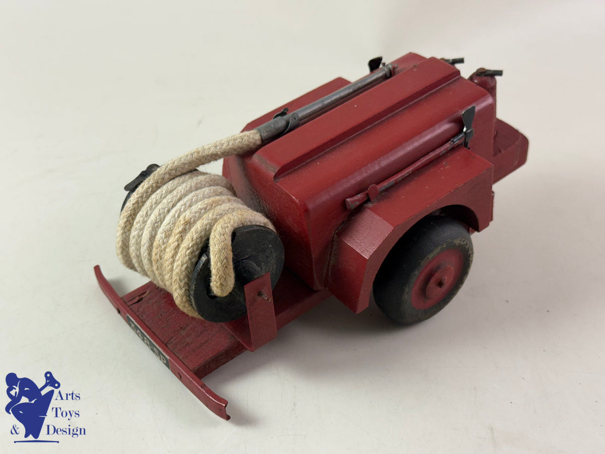 Antique toys JMR LORENZI RARE JEEP WOOD AND STEEL FIREFIGHTER WITH TRAILER L 43CM