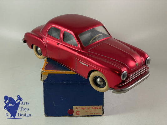 Antique toys CIJ 5/52E Renault Fregate Red Metal Battery op 33cm 1950