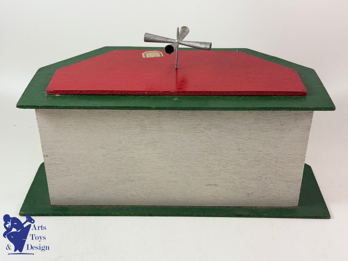 Antique toys CIJ 15/18 RARE FIRE STATION + 3 RENAULT TRUCKS C.1935