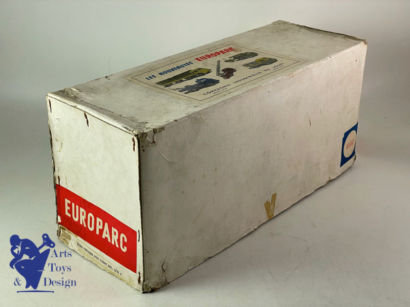 Antique toys CIJ Europarc Ref 9/31A RENAULT SAVIEM CEMENT 1/10 ° TRUCK around 1960