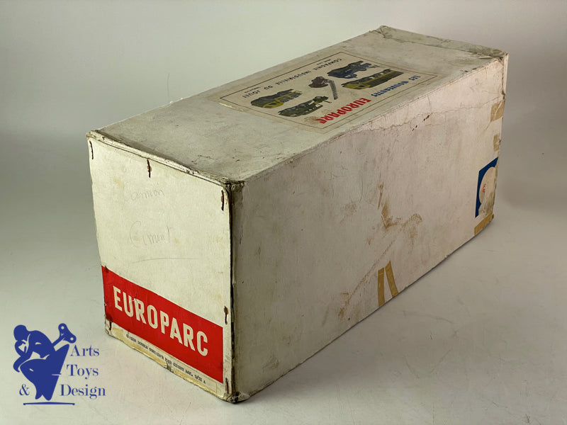 Antique toys CIJ Europarc Ref 9/31A RENAULT SAVIEM CEMENT 1/10 ° TRUCK around 1960