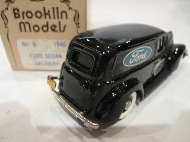 1/43 Brooklin 9 Ford Sedan Delivery Ford Service 1940