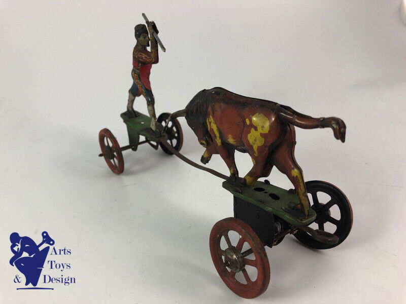 Antique toy technofix Germany C.1935 Ref 124 Rare Toreador with bull