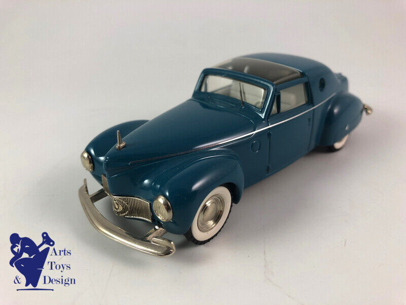 1/43 AMR Century Lincoln Continental Loewy Blue Factory Built