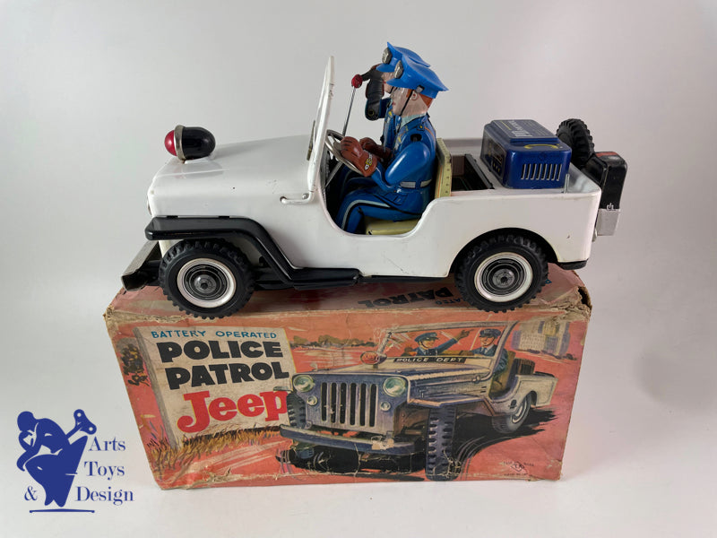 Antique toys Tn Nomura Police Patrol Jeep Battery OP circa 1960 T1