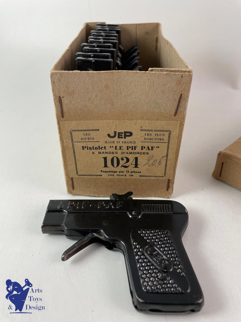 Antique toys JEP 1024 Box of 12 PIF PAF Pistols Circa 1950