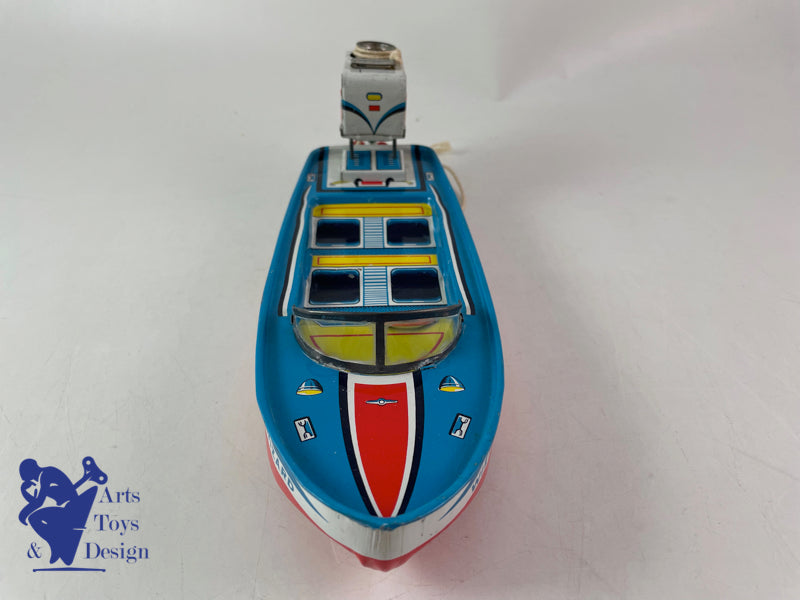 Antique toys Y Yano Man Toys Japan Wizard Outboard Motor Boat c 1960