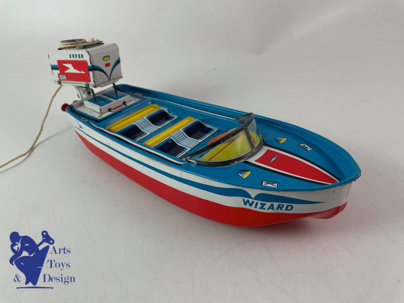 Antique toys Y Yano Man Toys Japan Wizard Outboard Motor Boat c 1960