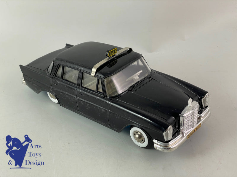 GAMA 407 MERCEDES 220S TAXI NOIR FRICTION 1960
