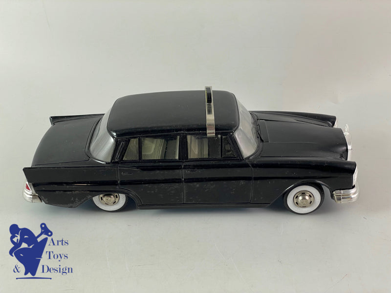 GAMA 407 MERCEDES 220S TAXI BLACK FRICTION CIRCA 1960