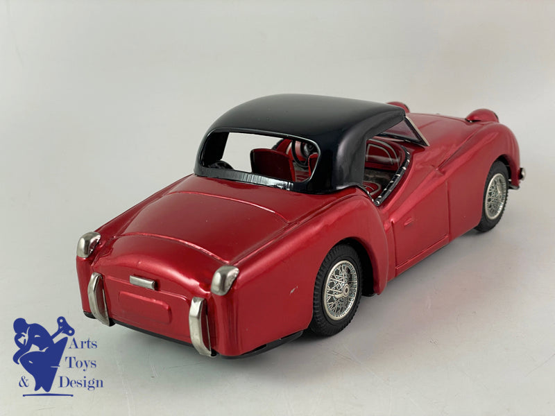 Bandai 755 Triumph TR3 Red Friction Circa 1960