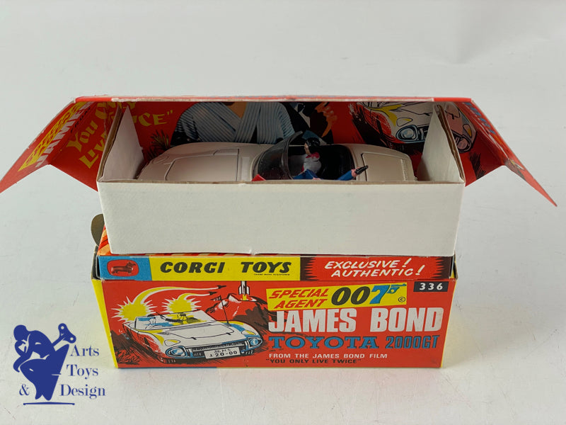 CORGI TOYS 336 JAMES BOND TOYOTA 2000 GT YOU ONLY LIVE TWICE