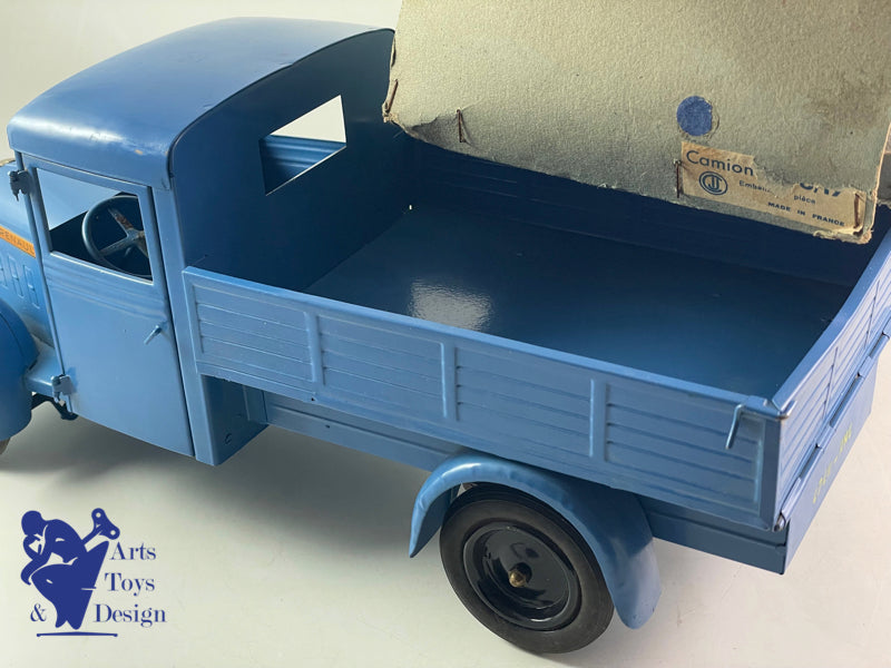 CIJ 6/17 CAMION RENAULT 5T RIDELLES TOLE MECANIQUE VERS 1950