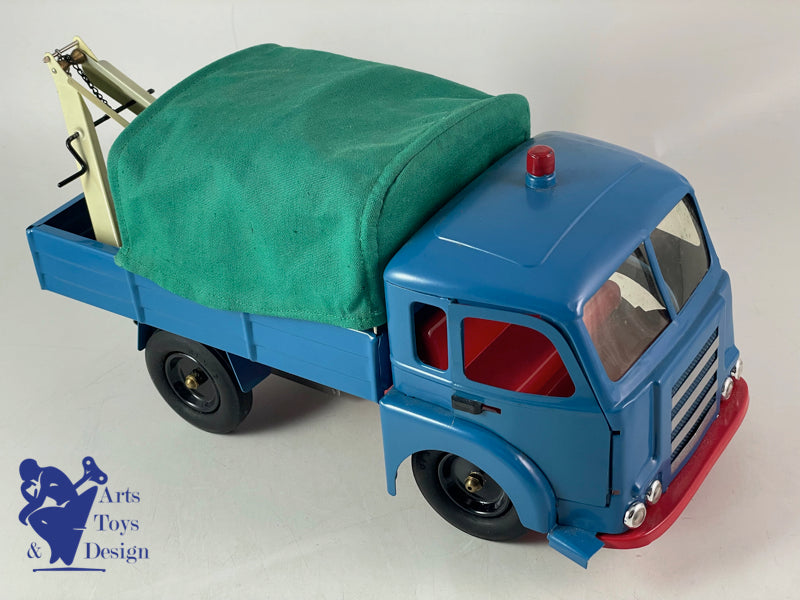 CIJ 9/21 CAMION RENAULT SAVIEM DEPANNEUSE MECANIQUE VERS 1960