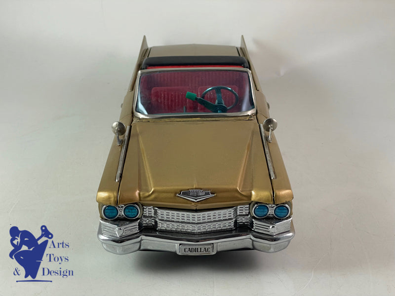 BANDAI JAPAN GOLDEN CADILLAC CONVERTIBLE 42CM ELECTRIQUE